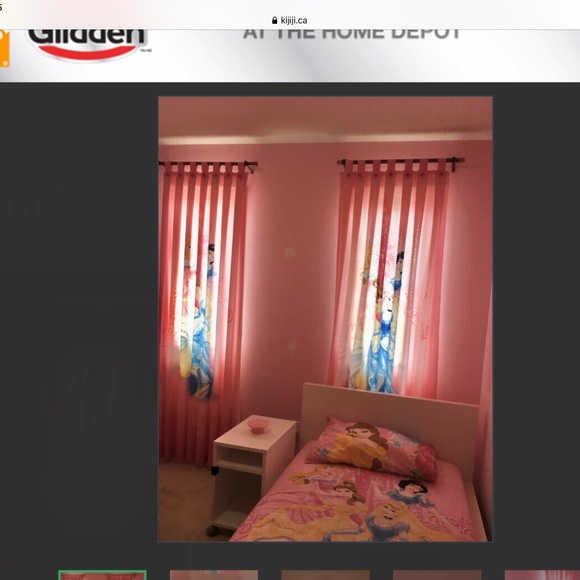 Bedding - Picture 1 of 5